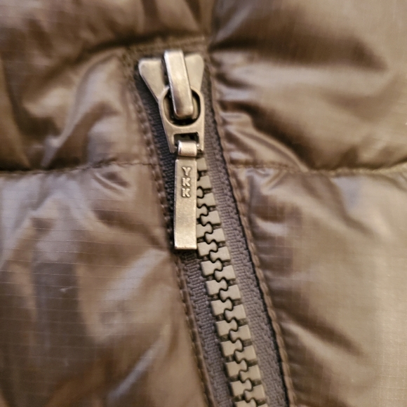 Marmot Women's Duck Down Short Bomber Puffer Jacket Coat, Olive Green, XS - Picture 4 of 16